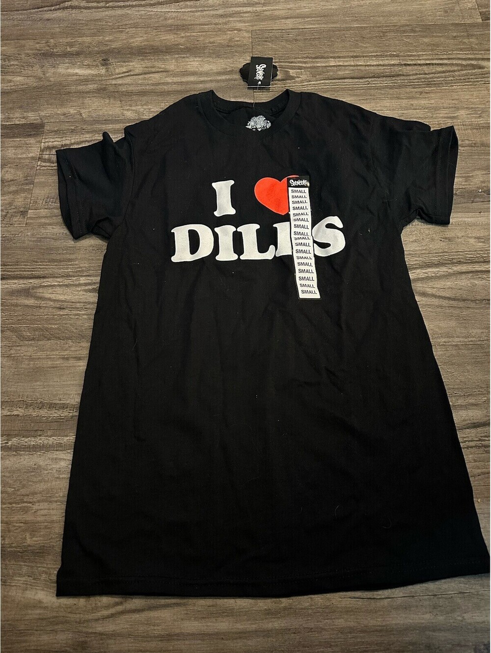 Danny Duncan I Love Dilfs Black Graphic T Shirt Small NEW Spencer’s Adult Humor
